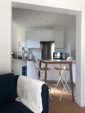 Rond Point Studio Cosy Et Central Avec Balcon Saint-Etienne  Luaran gambar