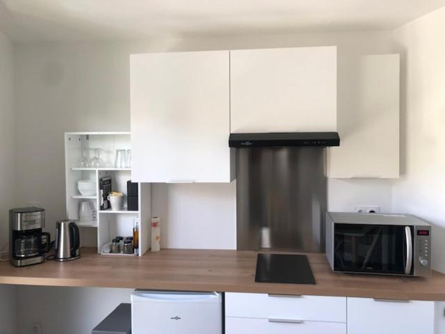 Rond Point Studio Cosy Et Central Avec Balcon Saint-Etienne  Luaran gambar
